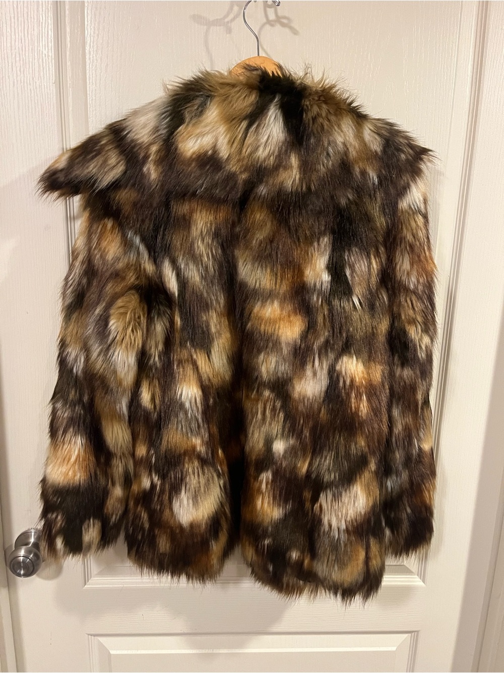 VENUS Multicolor Faux Fur Teddy Jacket in Brown & Cream Tones - Picture 9 of 9